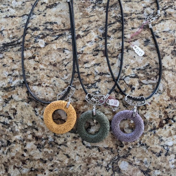 Handmade Lava Stone Aromatherapy Diffuser Necklaces - Mustard/Gold - Picture 8 of 10